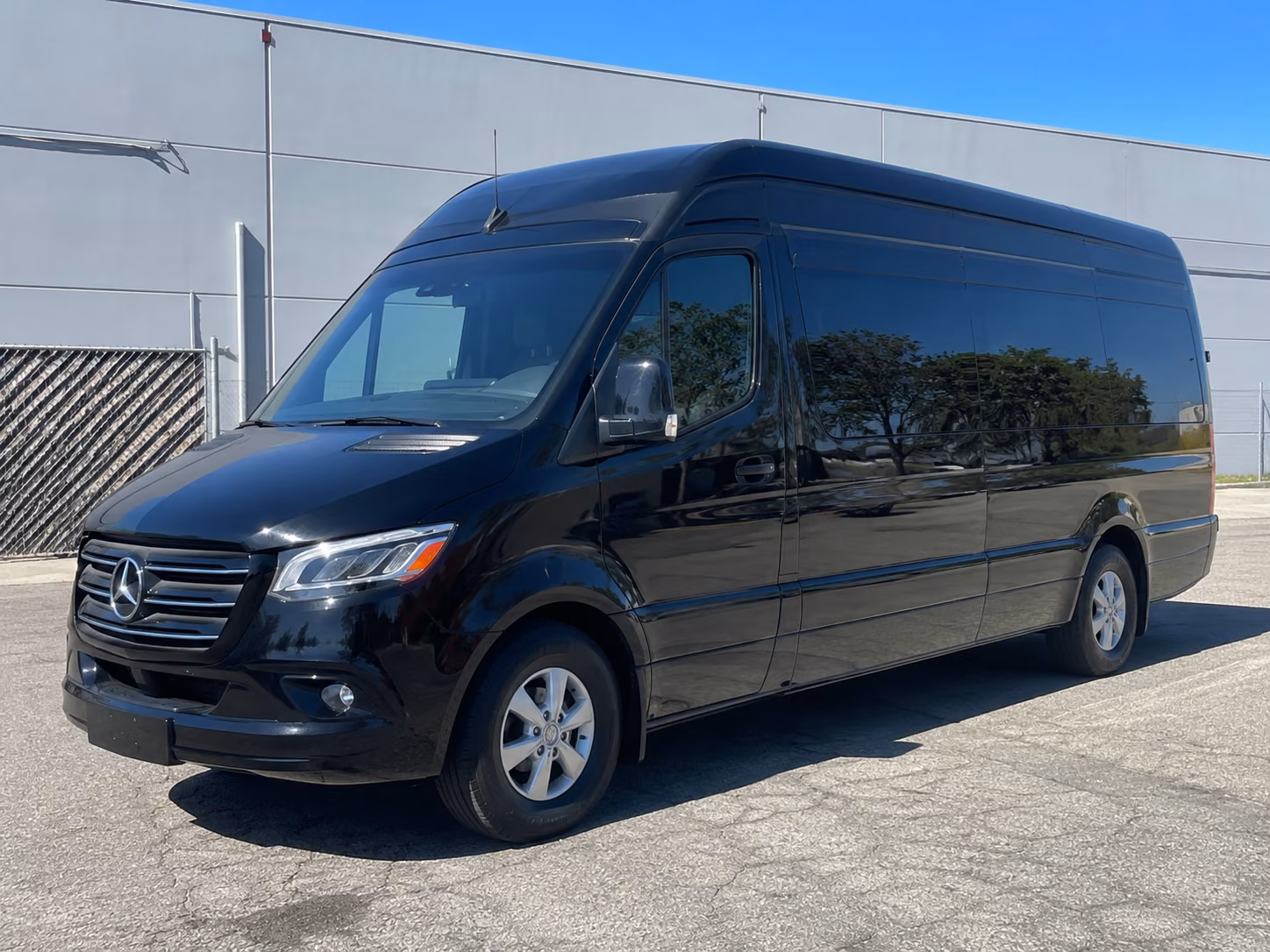Vancouver Wine Tour & Brewery Transportation